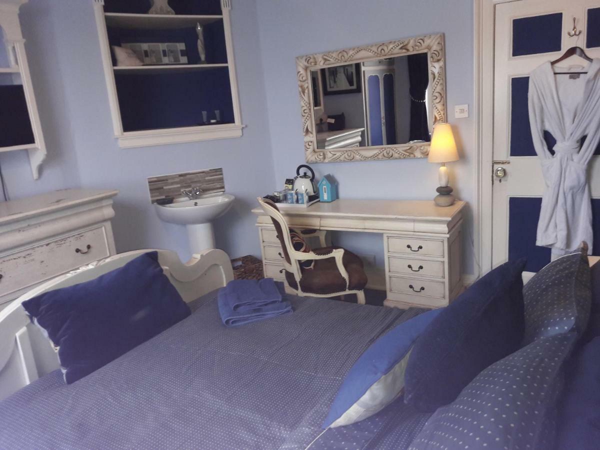 Holly House Bed And Breakfast And Apartments Hereford Exteriér fotografie